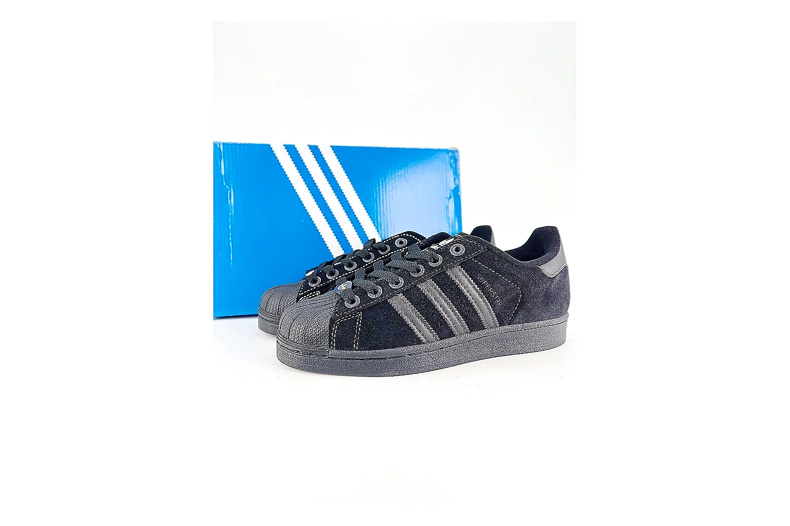 kakofindlist.com Adidas Terrace Black White budget shortlist note six-photo gallery