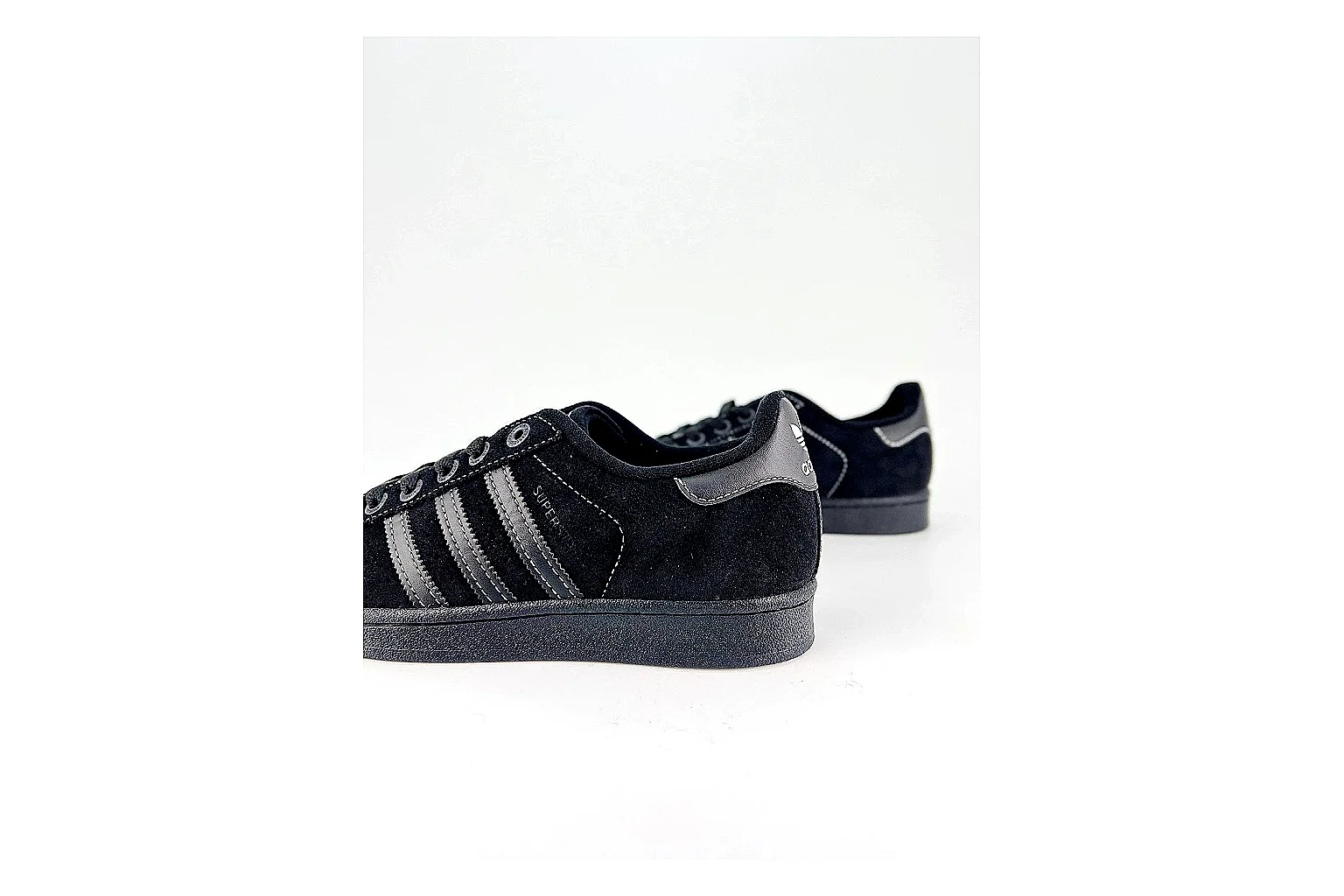 kakofindlist.com Adidas Terrace Black White budget shortlist note six-photo gallery thumbnail 6