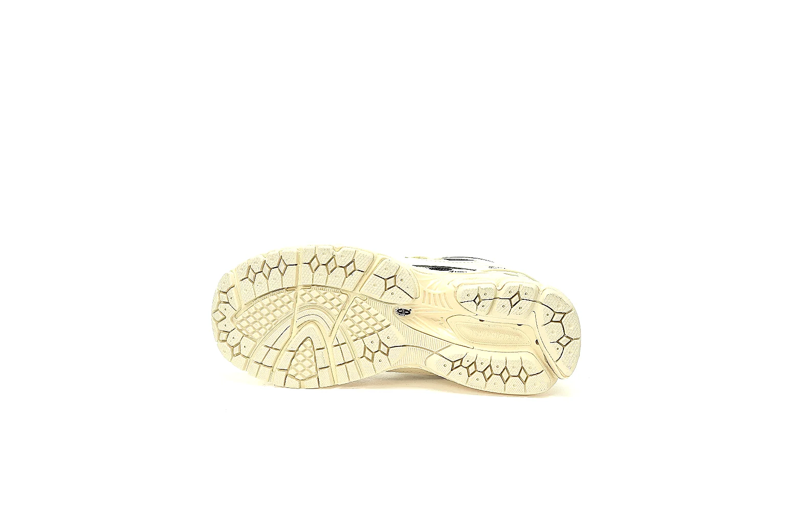 Kako Find List budget photos for Asics Cream Black Gel Runner Sneaker thumbnail 5