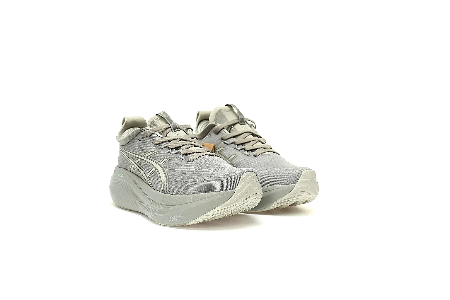 ASICS light grey platform runner 9814 on white background for value list thumbnail 6