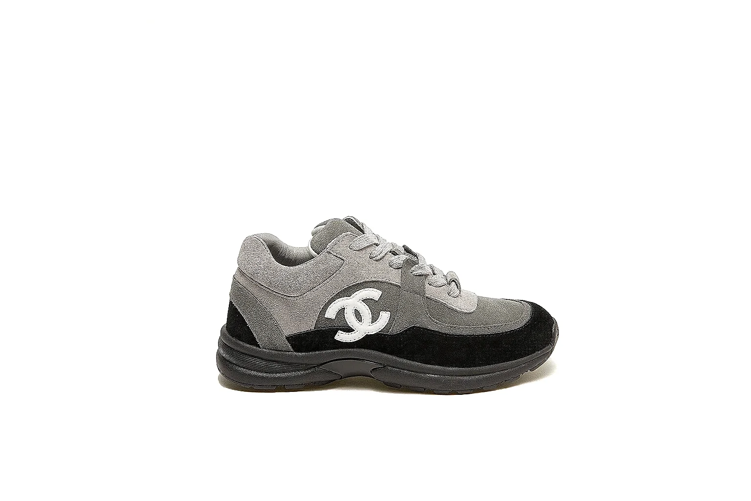 Kako Find List budget photos for Chanel Black Runner Sneaker
