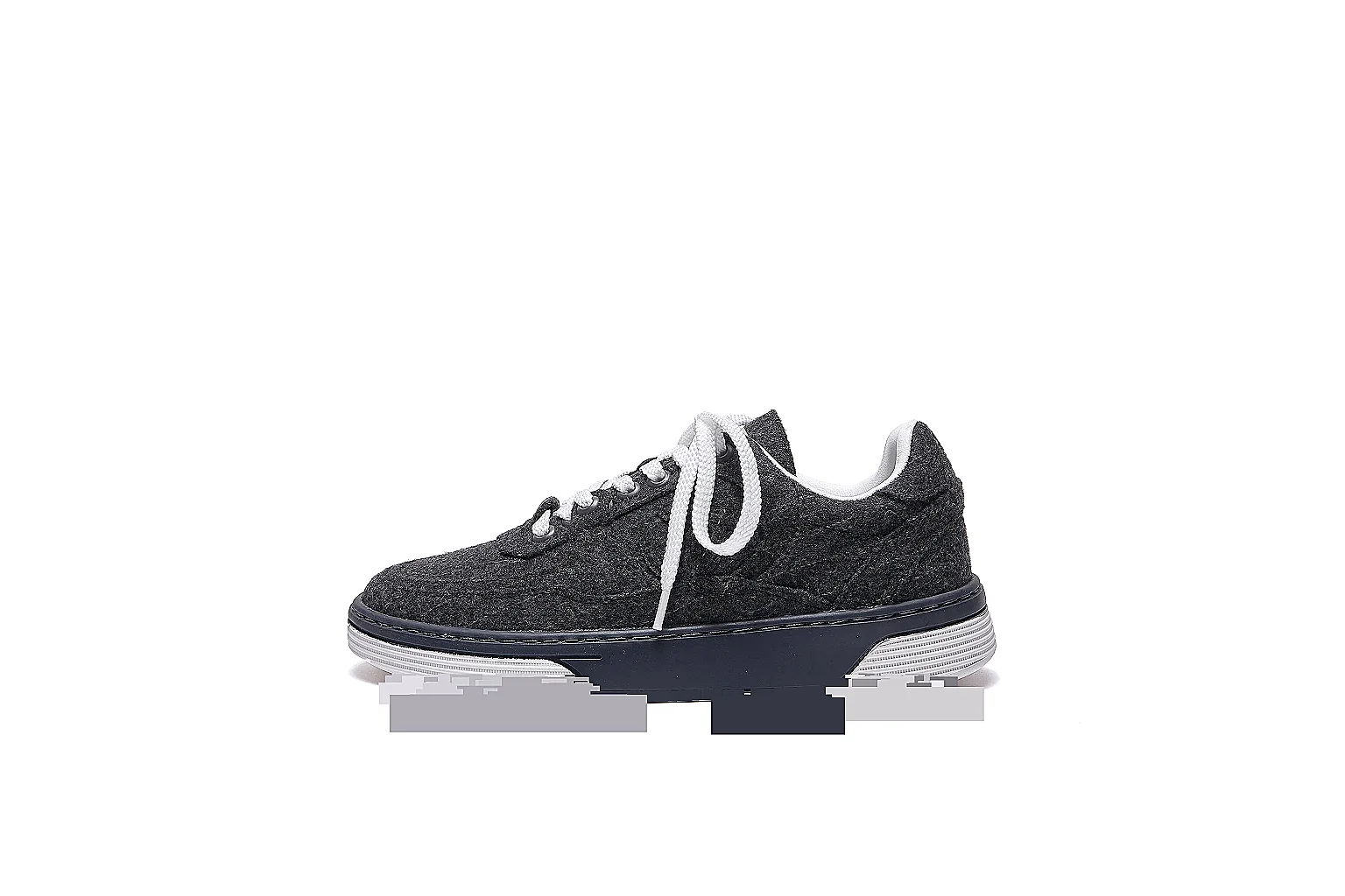 Kako Find List budget photos for Chanel Black White Runner Sneaker