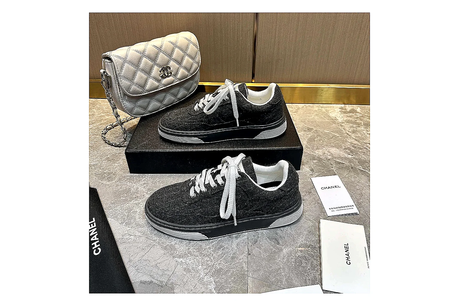 Kako Find List budget photos for Chanel Black White Runner Sneaker thumbnail 5