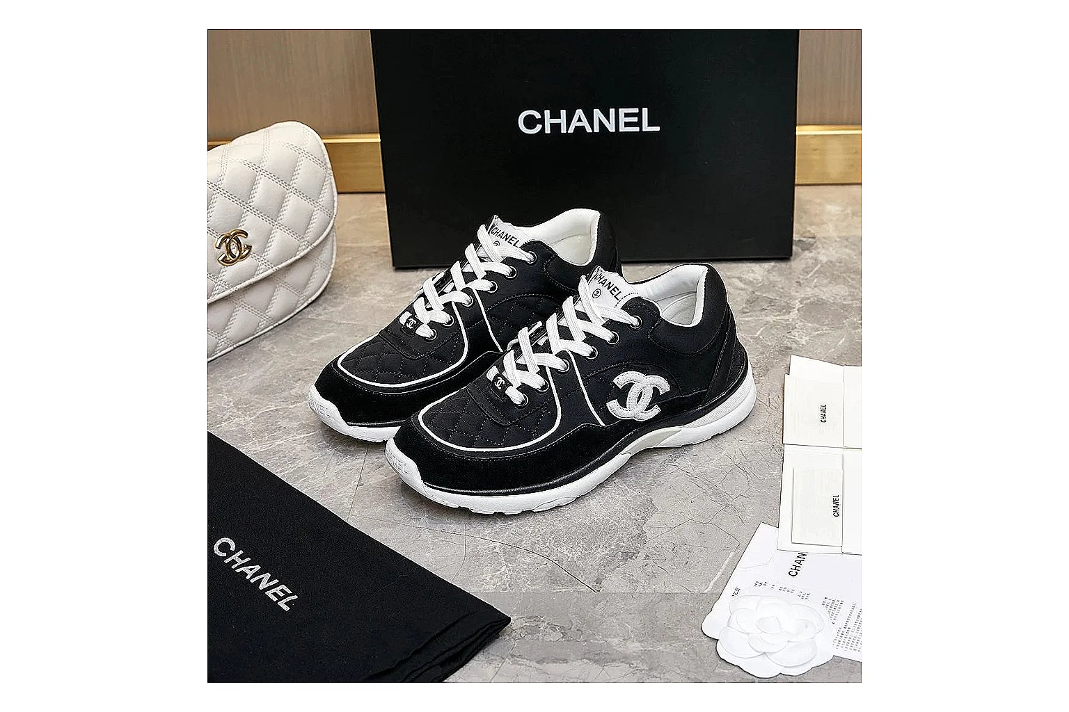 kakofindlist.com Chanel Black CC Runner 2863 Black runner product image thumbnail 3