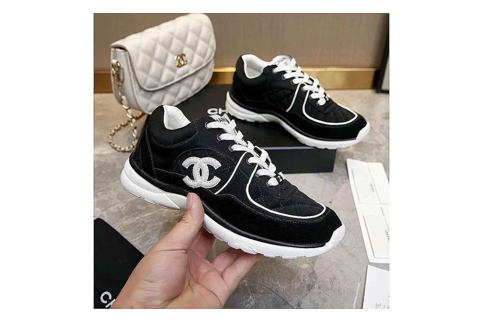 kakofindlist.com Chanel Black CC Runner 2863 Black runner product image thumbnail 4