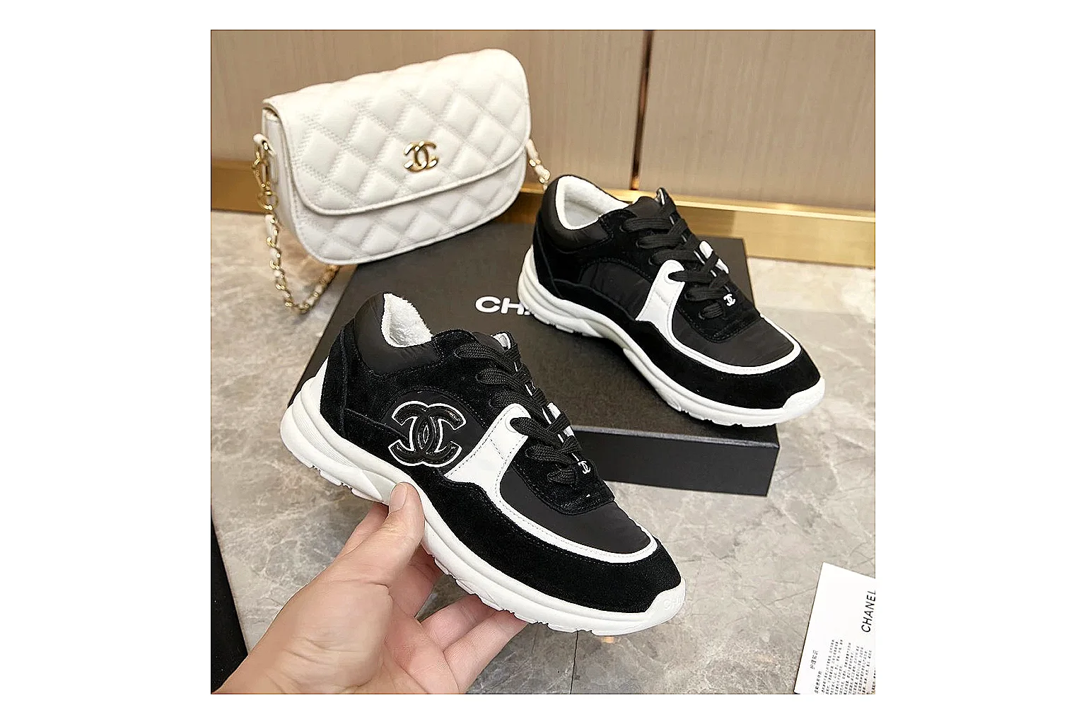 kakofindlist.com Chanel Black White CC Runner 2802 Black White runner product image thumbnail 5
