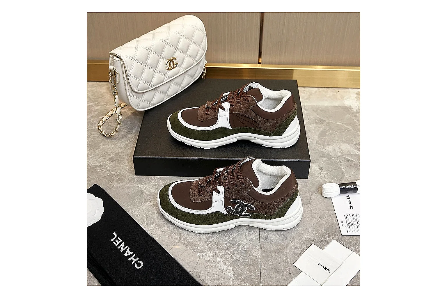 kakofindlist.com Chanel Brown CC Runner 2799 Brown runner product image thumbnail 4