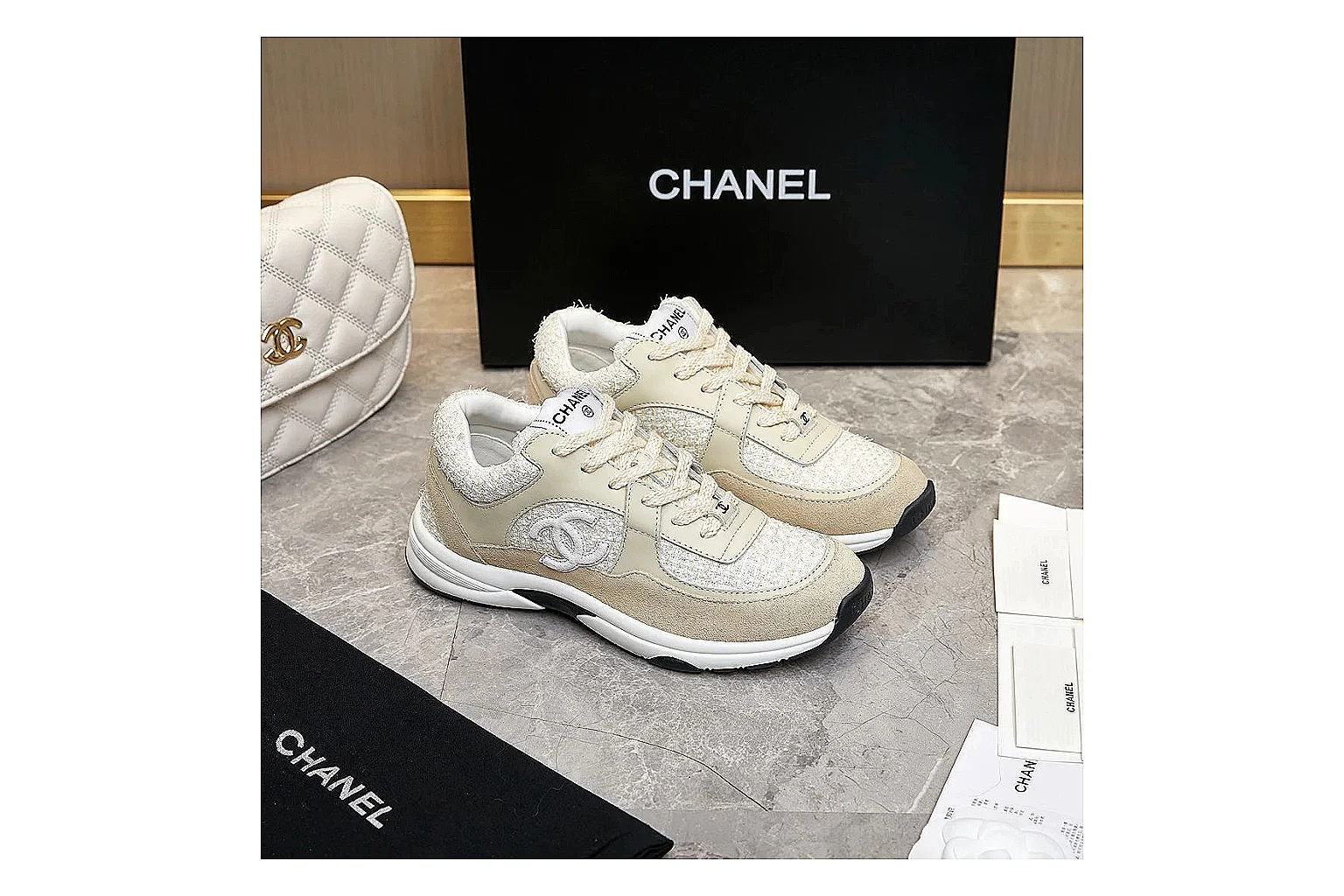 kakofindlist.com Chanel Cream CC Runner 2917 Cream runner product image thumbnail 2