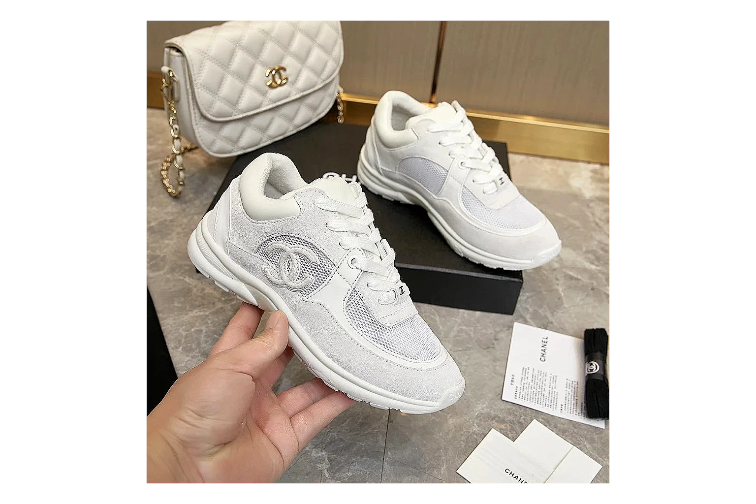 kakofindlist.com Chanel White CC Runner 2774 White runner product image thumbnail 5