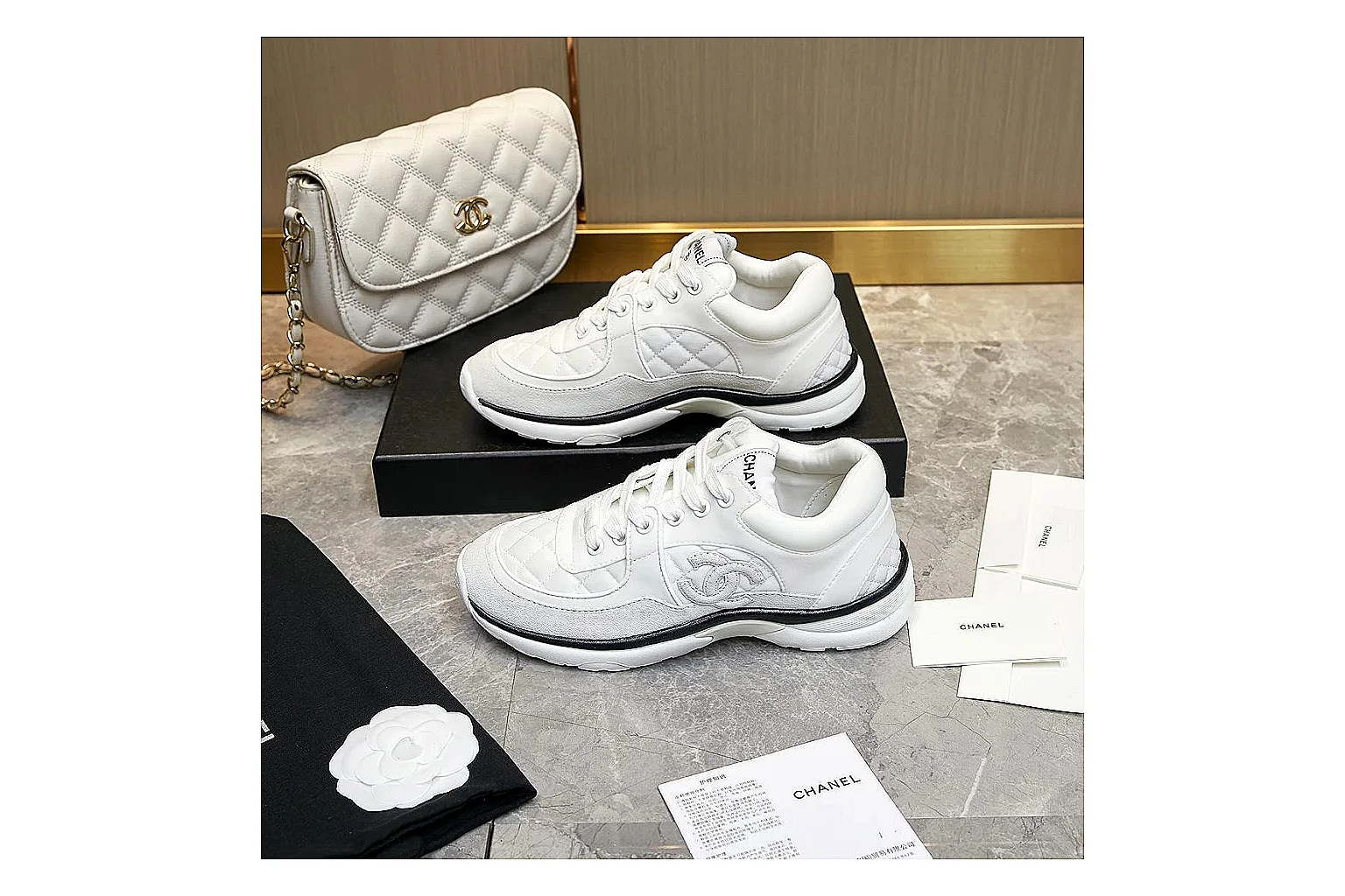 kakofindlist.com Chanel White CC Runner 2873 White runner product image thumbnail 4