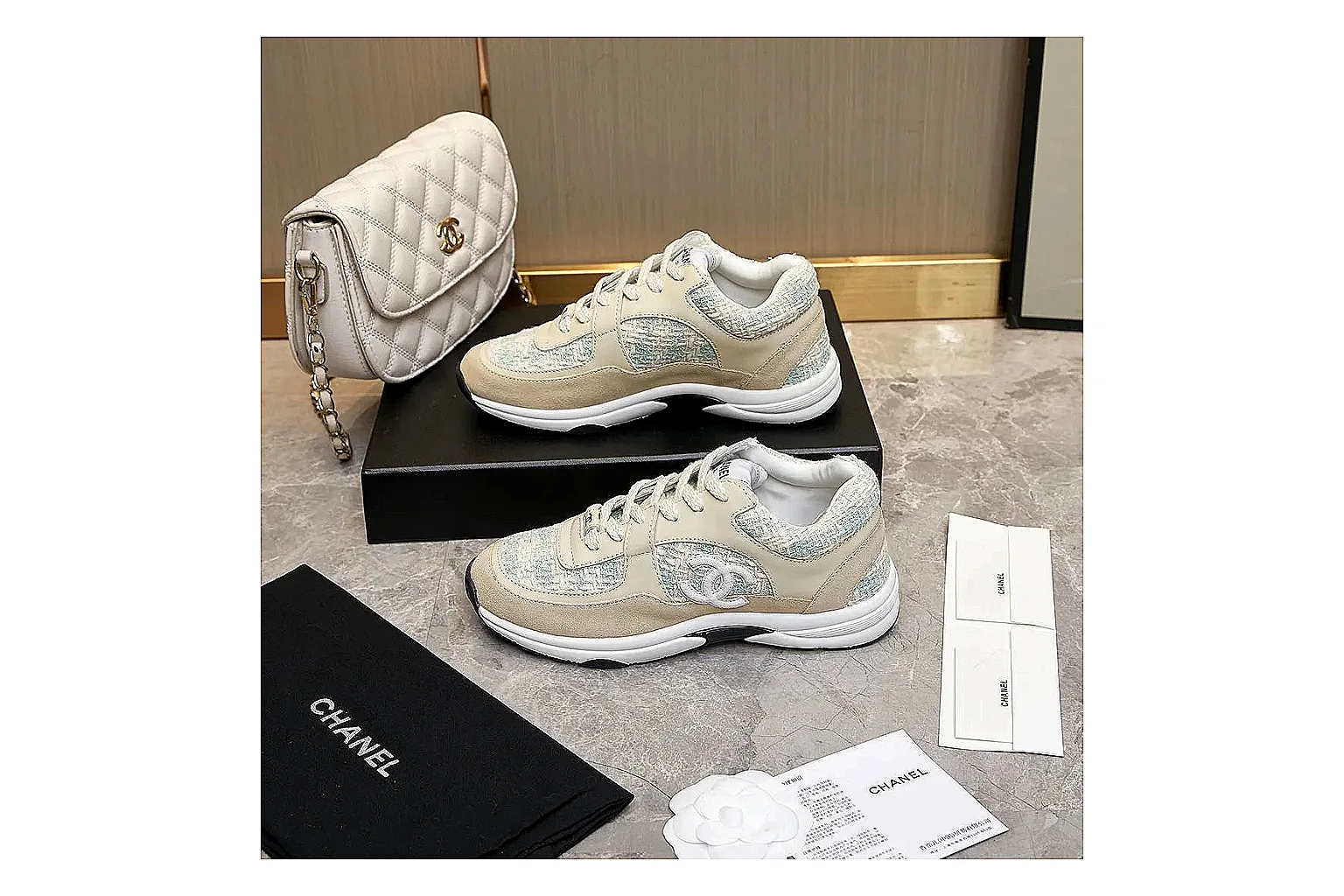 Kako Find List budget photos for Chanel Cream Quilted Runner thumbnail 3