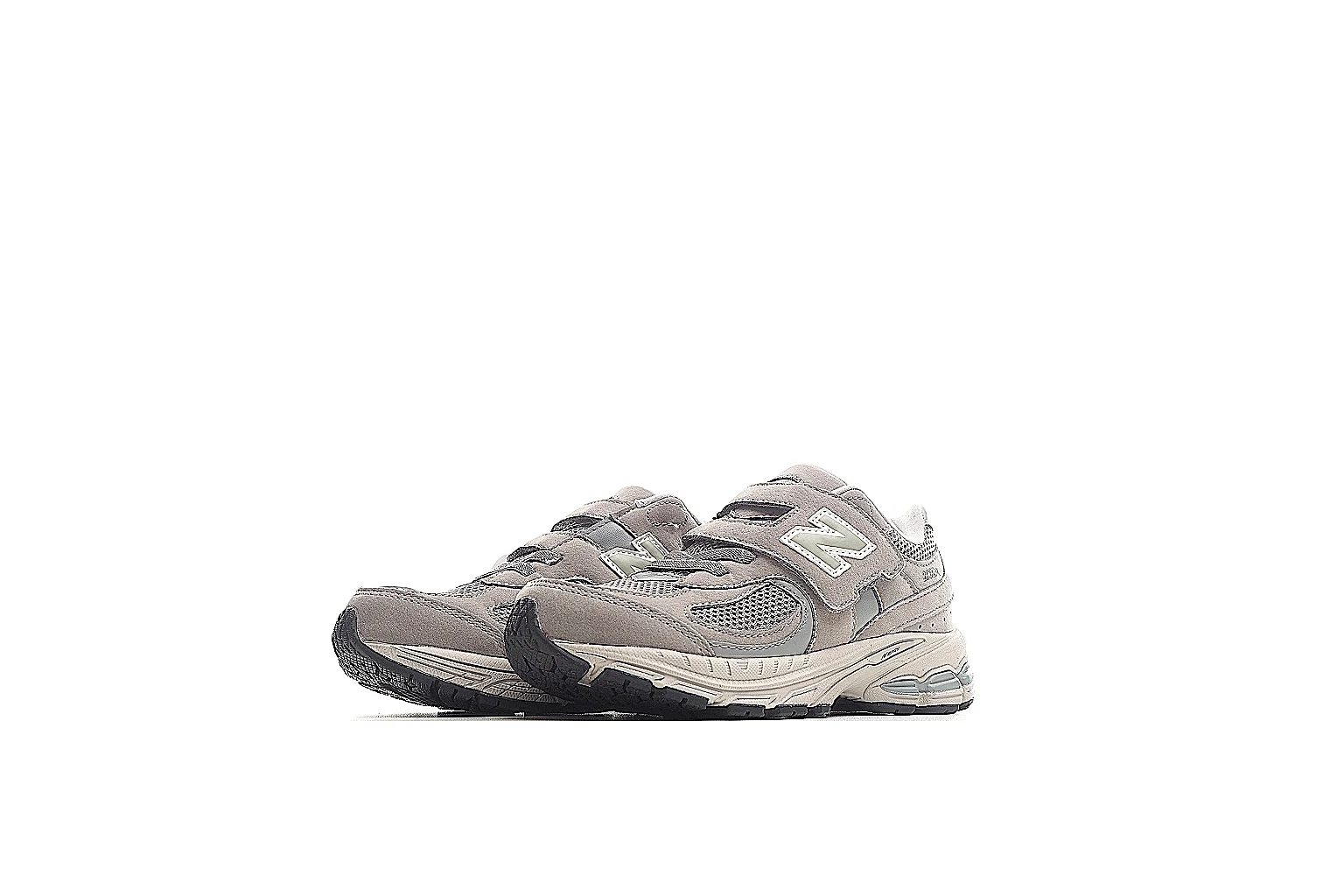 kakofindlist.com Gray Silver Gray Runner Runner budget shortlist note six-photo gallery thumbnail 2