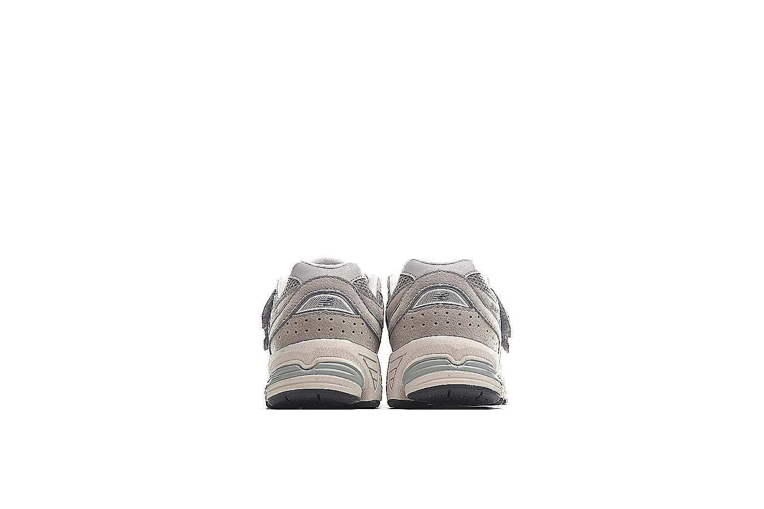 kakofindlist.com Gray Silver Gray Runner Runner budget shortlist note six-photo gallery thumbnail 5
