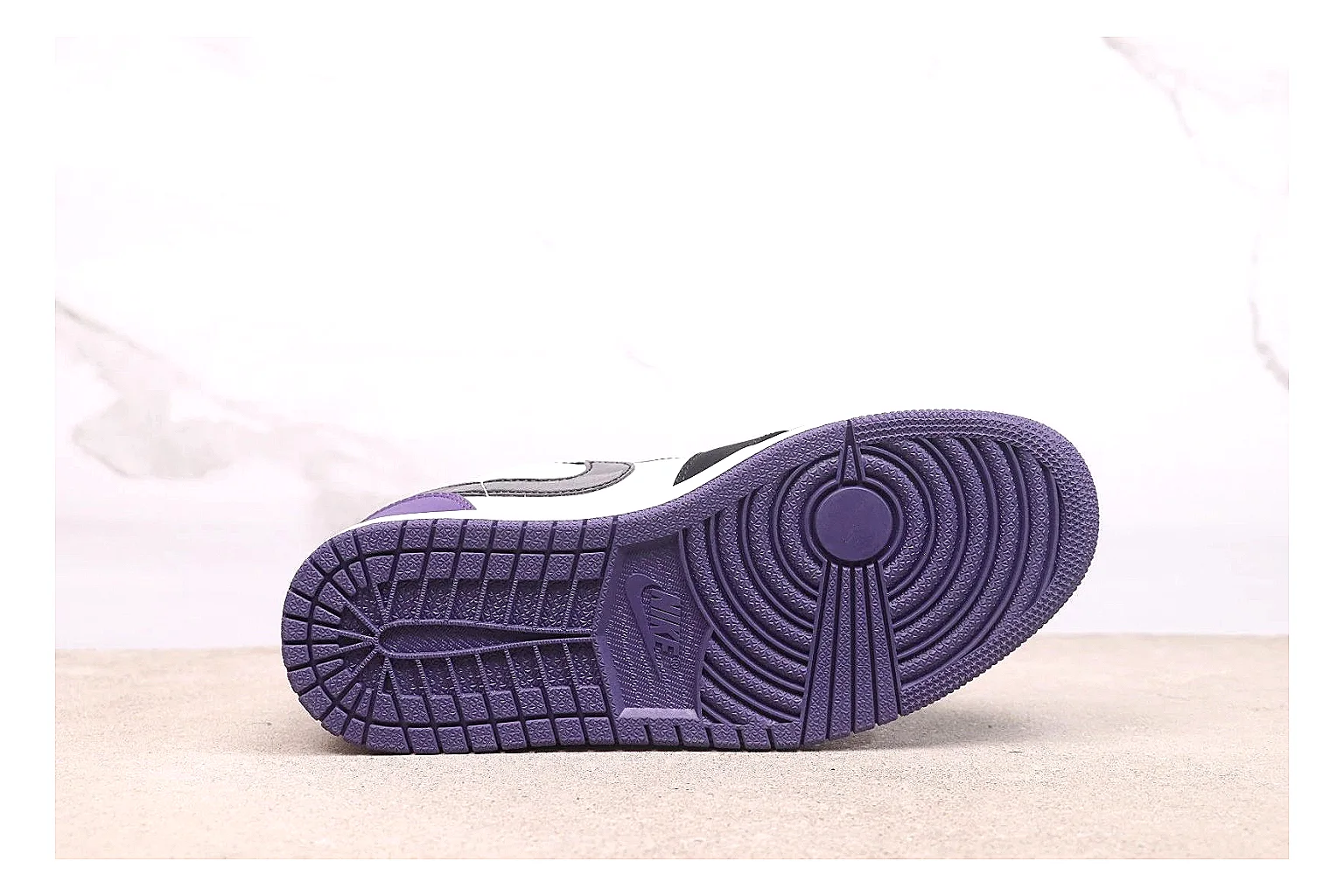kakofindlist.com Jordan Air Jordan 1 Low Black Purple budget shortlist note six-photo gallery thumbnail 3