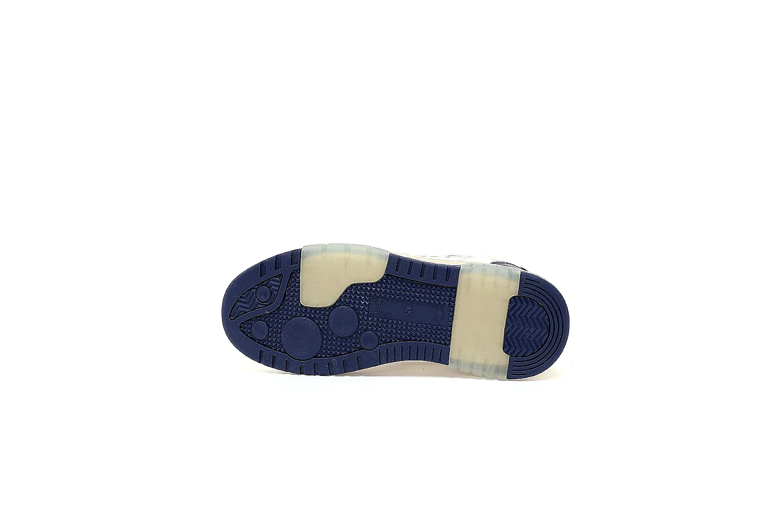 Kako Find List budget photos for Jordan White Navy High Retro Sneaker thumbnail 5