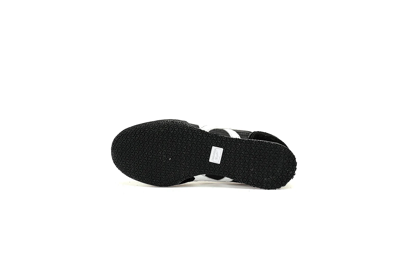 kakofindlist.com Black White Low Court Low Top budget shortlist note six-photo gallery thumbnail 5