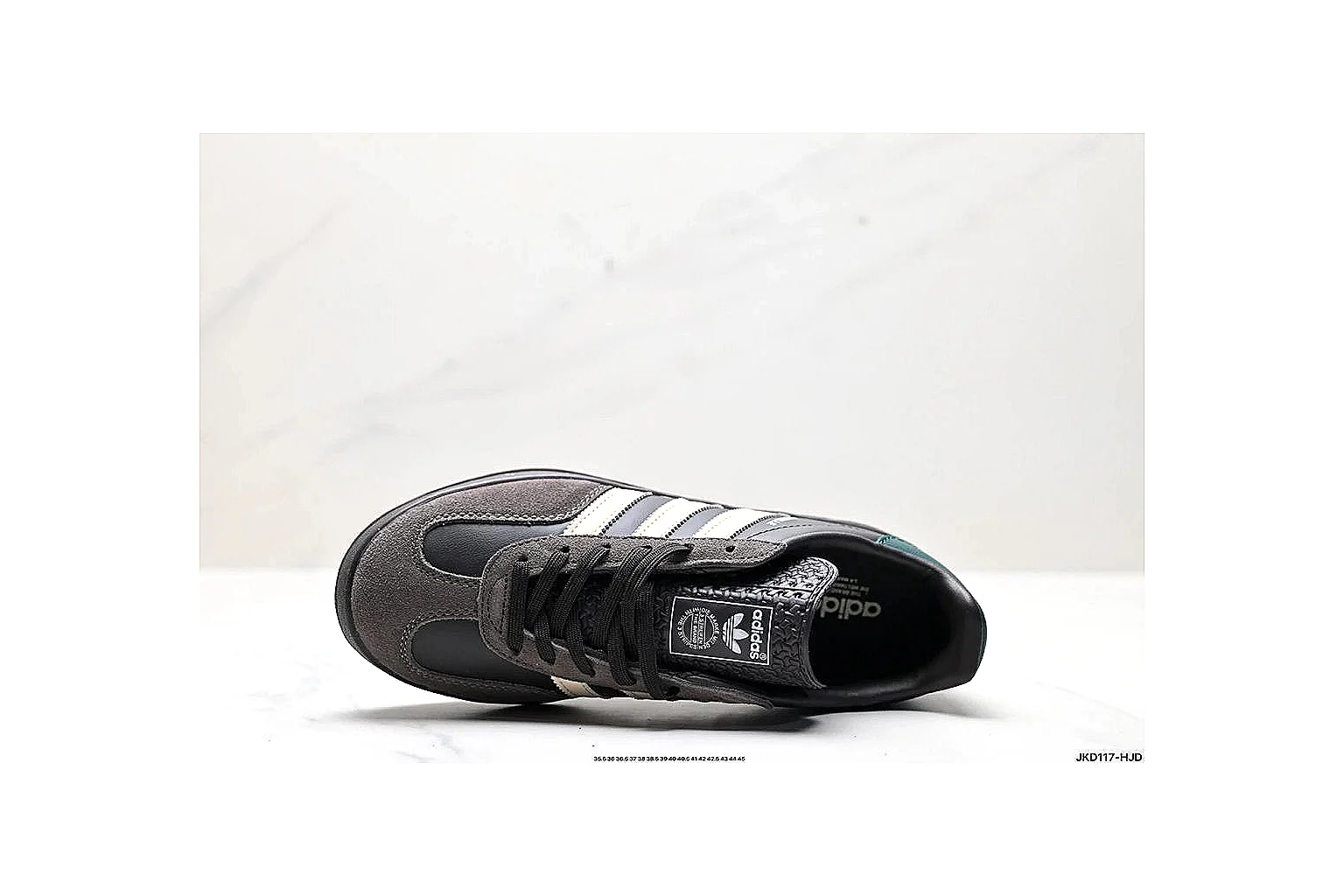 kakofindlist.com Black White Low Top Runner Low Top budget shortlist note six-photo gallery thumbnail 2