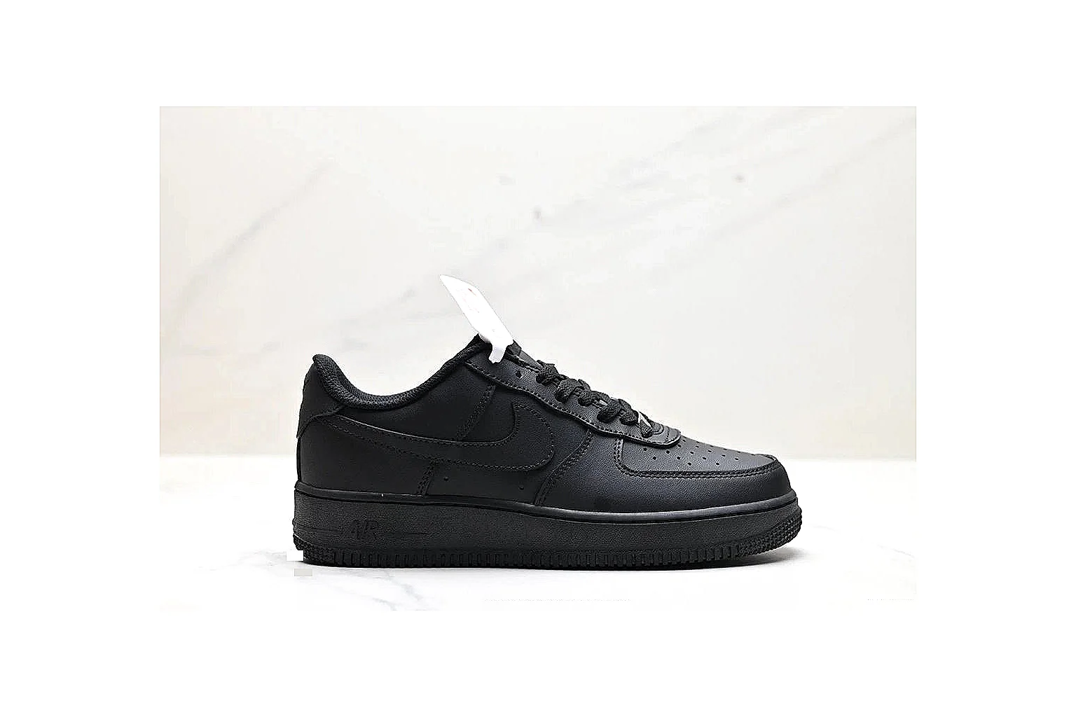 kakofindlist.com Black White Low Top Runner Low Top budget shortlist note six-photo gallery