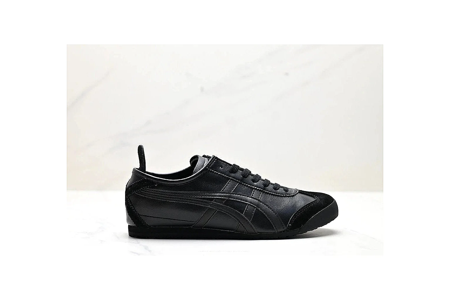 kakofindlist.com Black White Low Top Runner Low Top budget shortlist note six-photo gallery