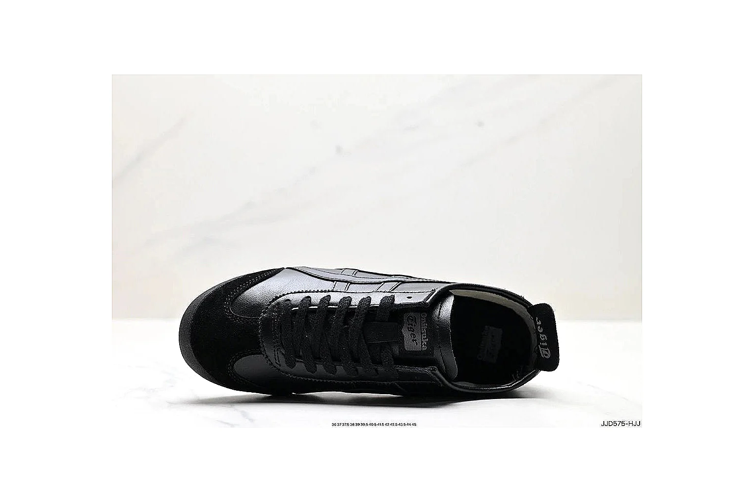 kakofindlist.com Black White Low Top Runner Low Top budget shortlist note six-photo gallery thumbnail 2