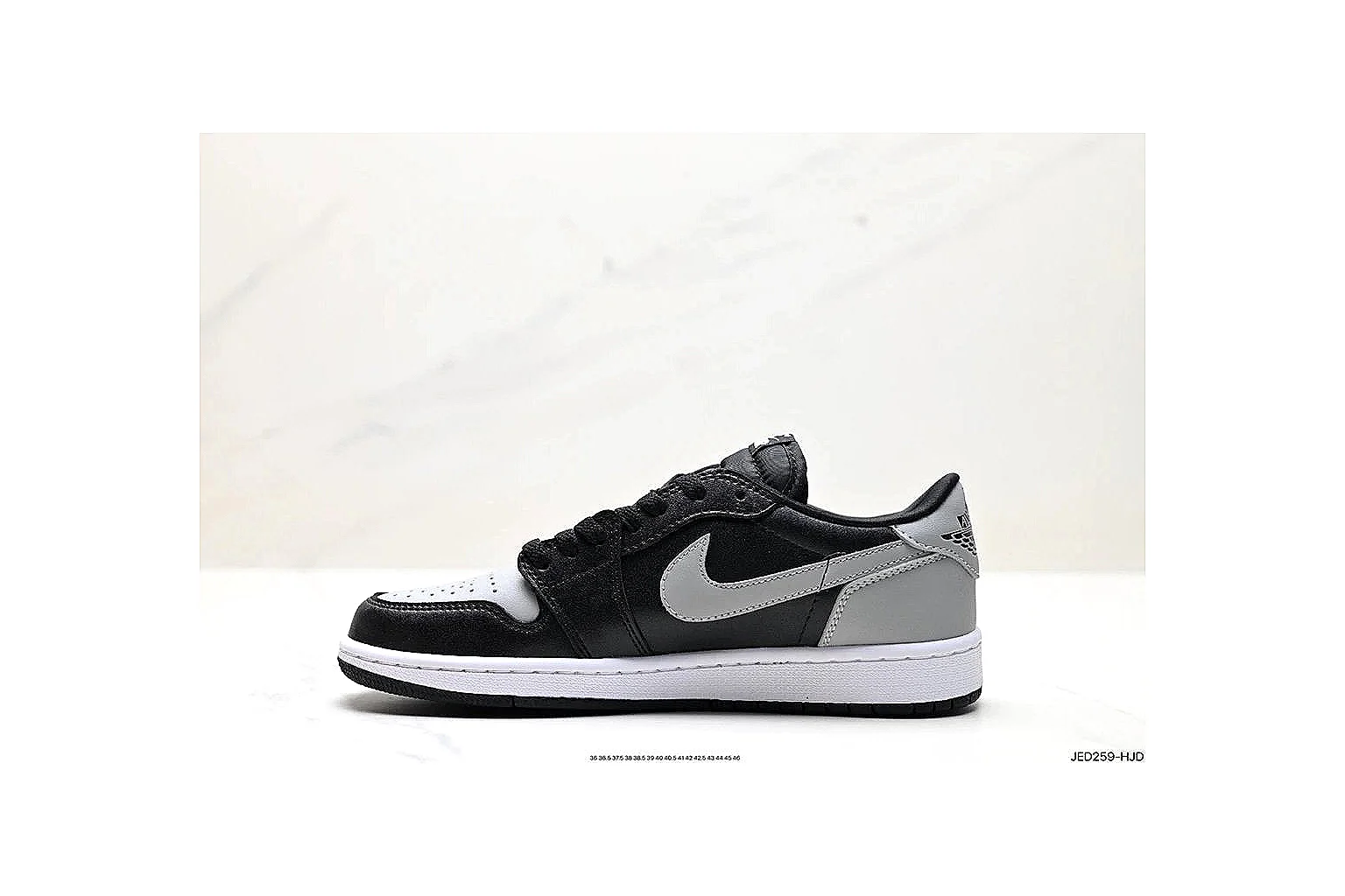kakofindlist.com Black White Low Top Runner Low Top budget shortlist note six-photo gallery thumbnail 3