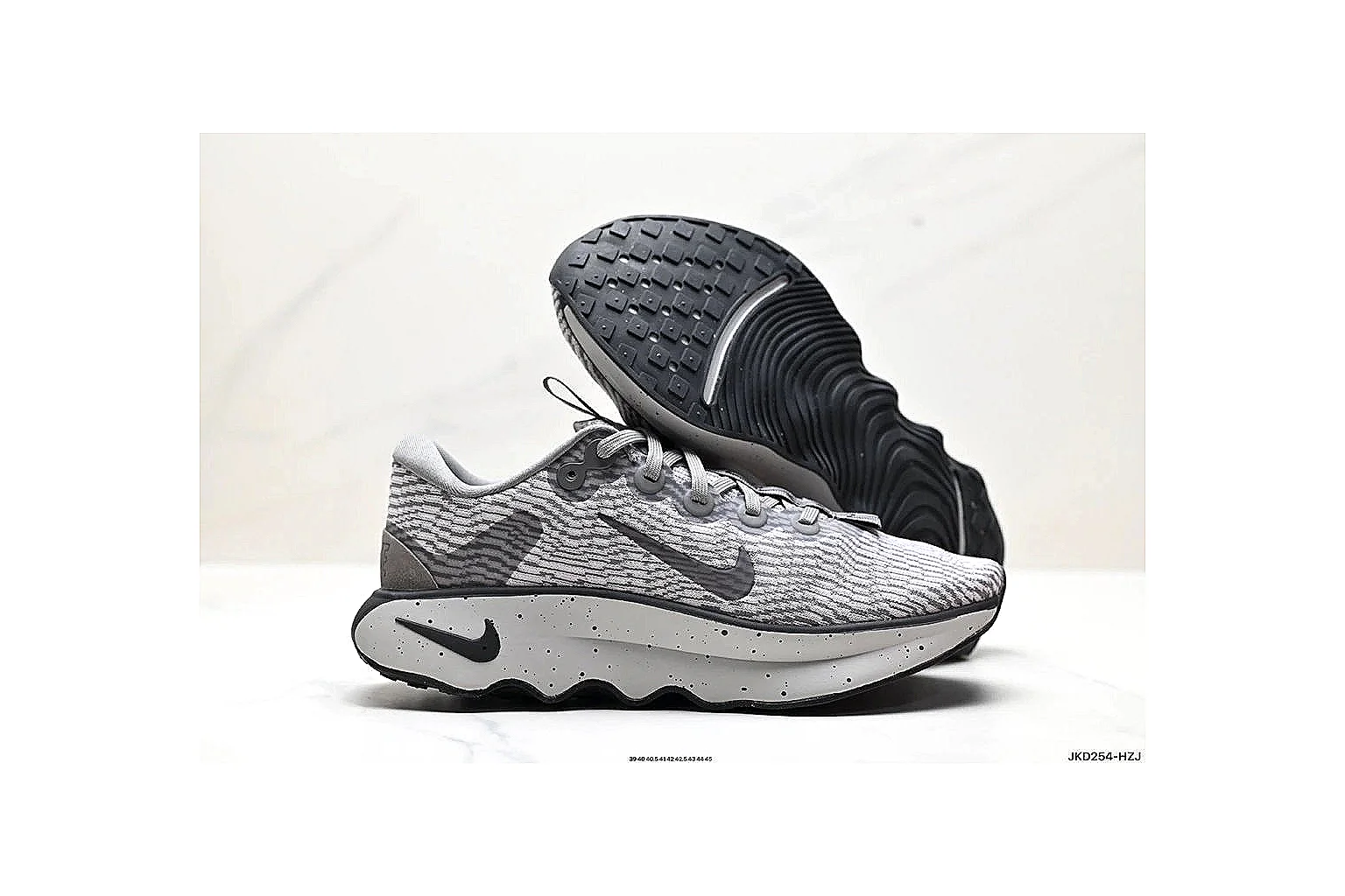 kakofindlist.com White Silver Low Top Runner Low Top budget shortlist note six-photo gallery thumbnail 5