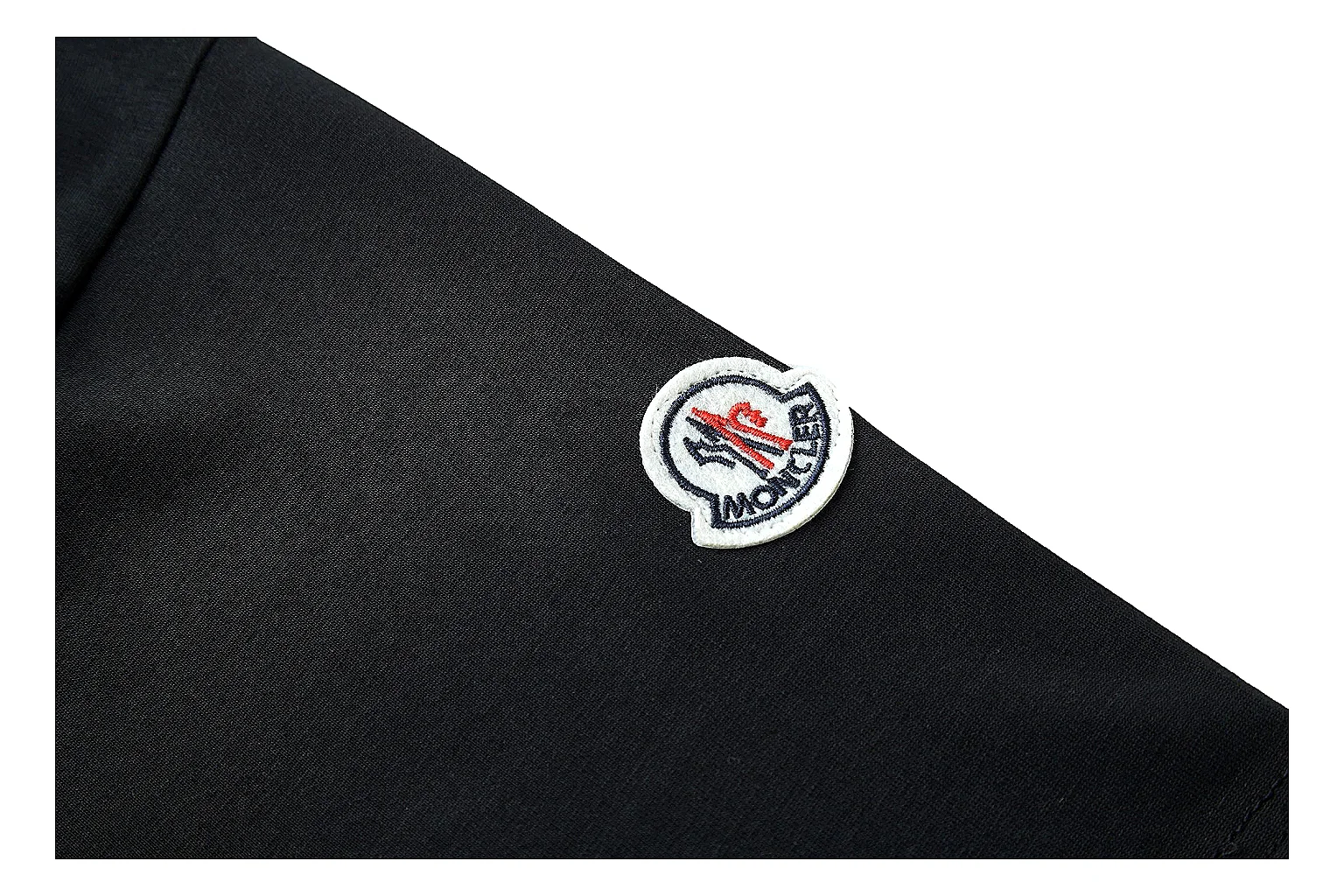 kakofindlist.com Moncler Black Logo Tee 0946 Black short-sleeve-tee product image thumbnail 5