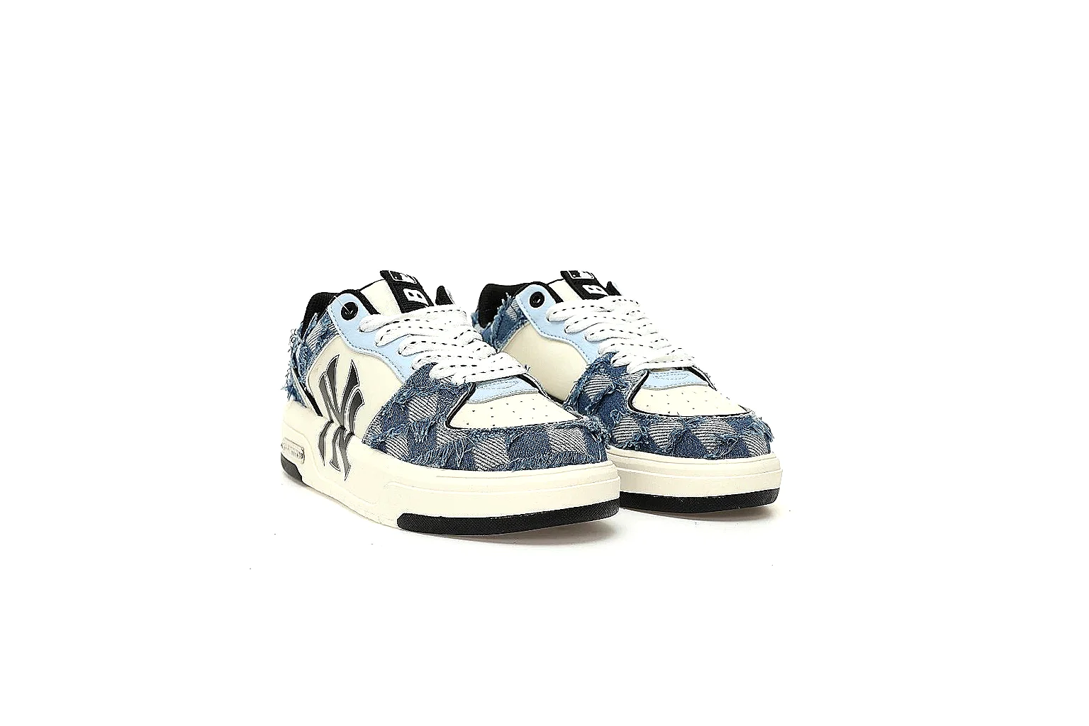 Kako Find List budget photos for New Balance Camo Blue Runner Sneaker thumbnail 6