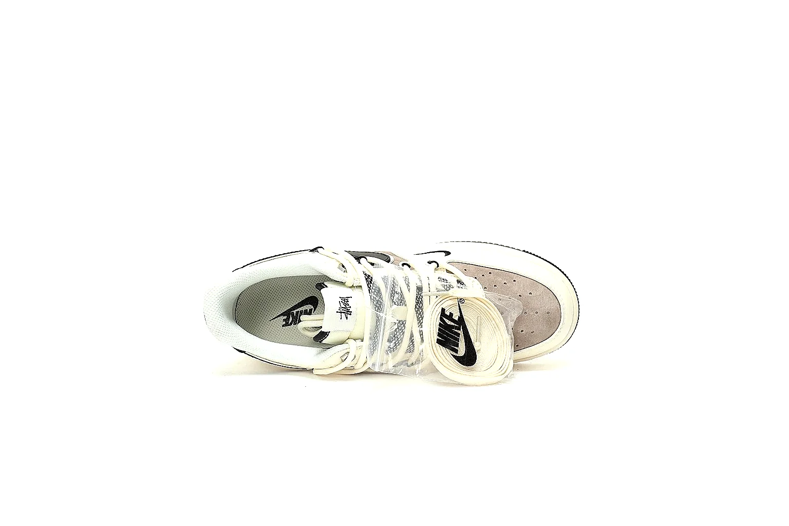 Kako Find List budget photos for New Balance Cream Gray Runner thumbnail 4
