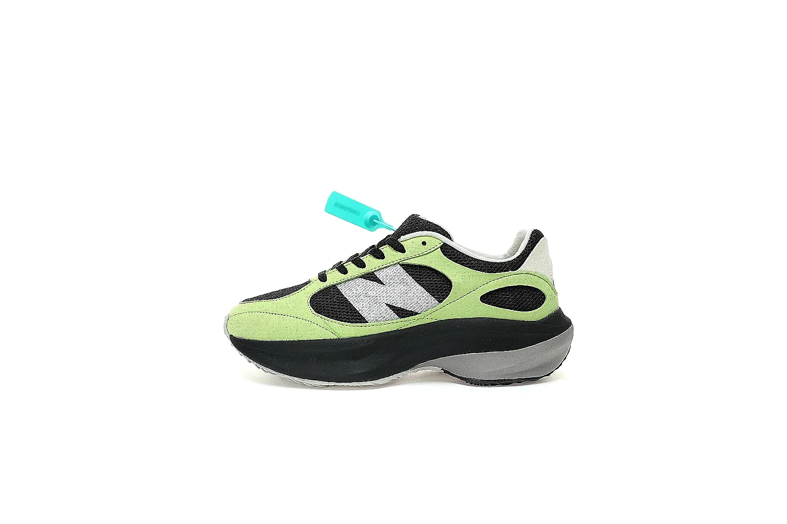 Kako Find List budget photos for New Balance Green Black Trail Runner Sneaker thumbnail 2