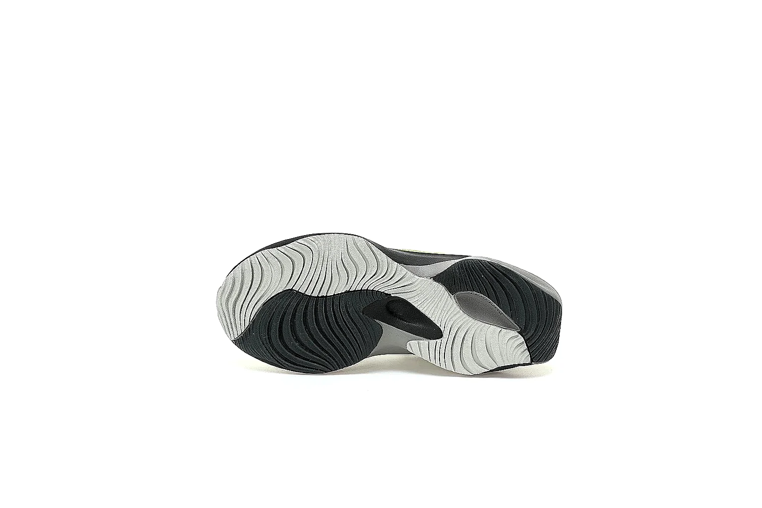 Kako Find List budget photos for New Balance Green Black Trail Runner Sneaker thumbnail 5