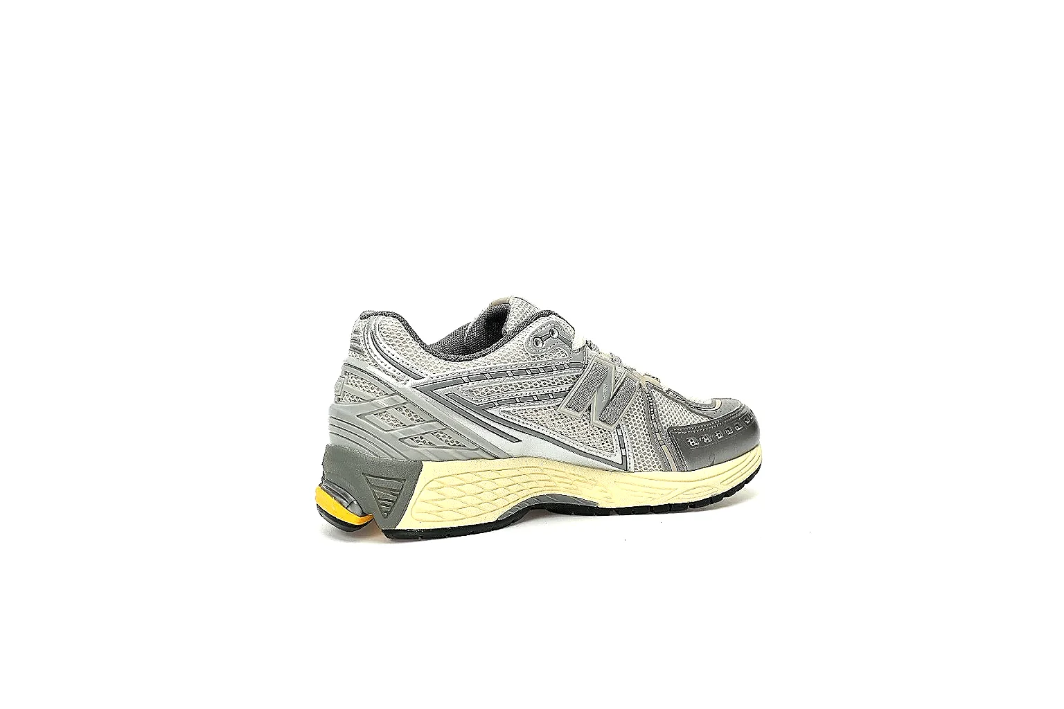 Kako Find List budget photos for New Balance Silver Gray Runner thumbnail 4
