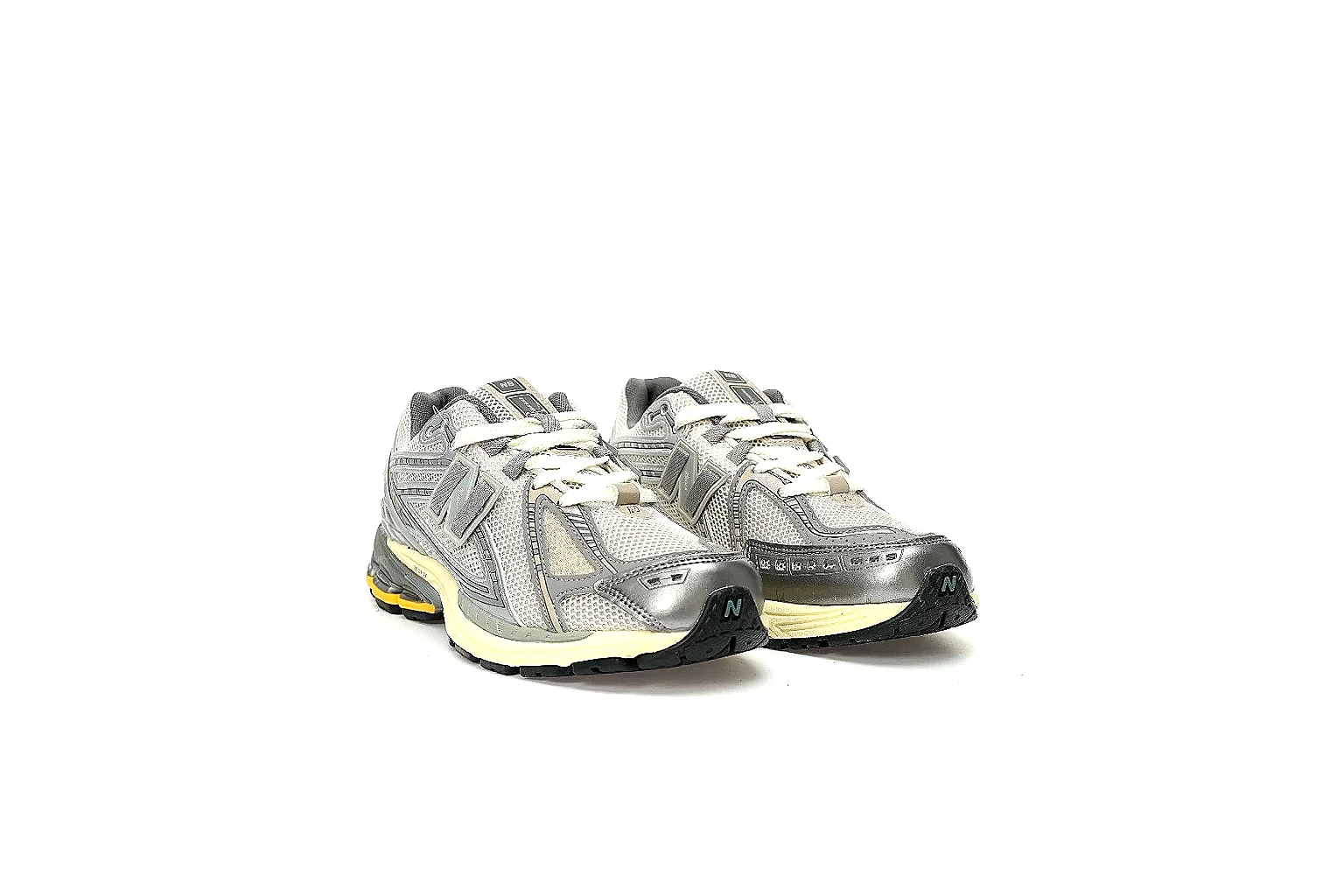 Kako Find List budget photos for New Balance Silver Gray Runner thumbnail 6