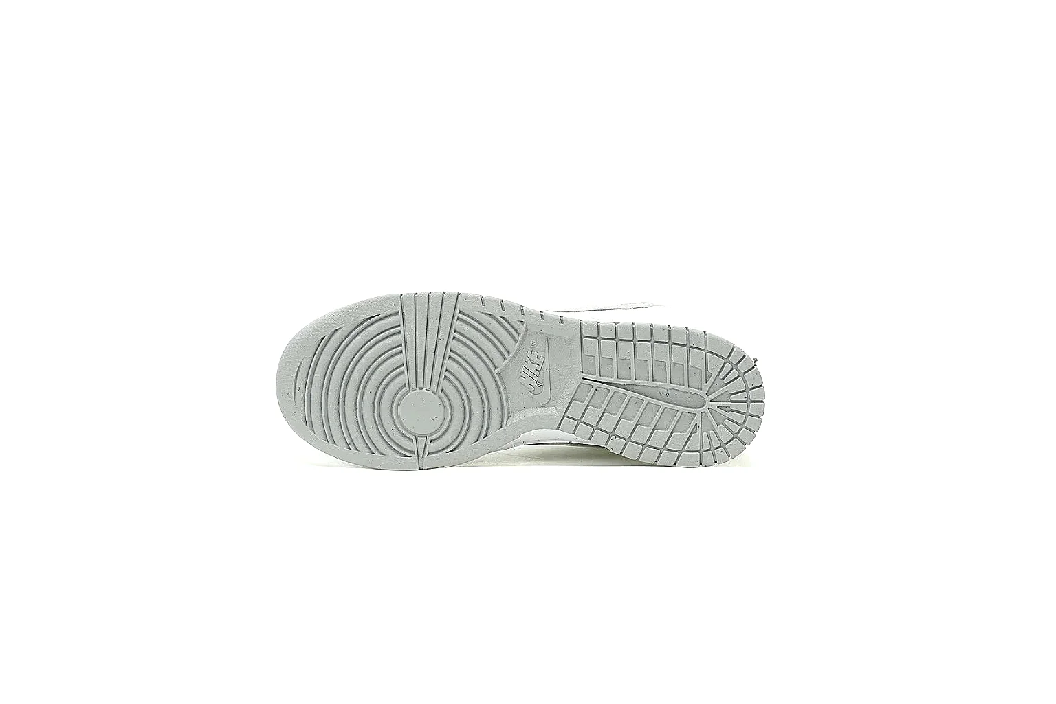 Kako Find List budget photos for Nike All White Low Court thumbnail 4