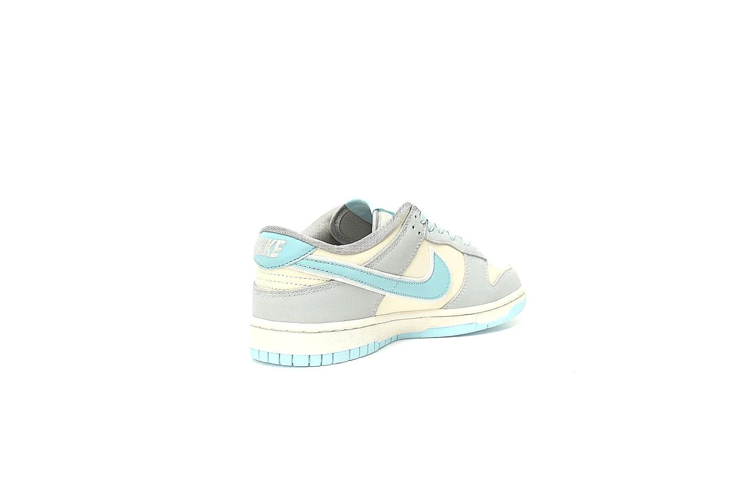 Kako Find List budget photos for Nike Aqua White Low Court thumbnail 2
