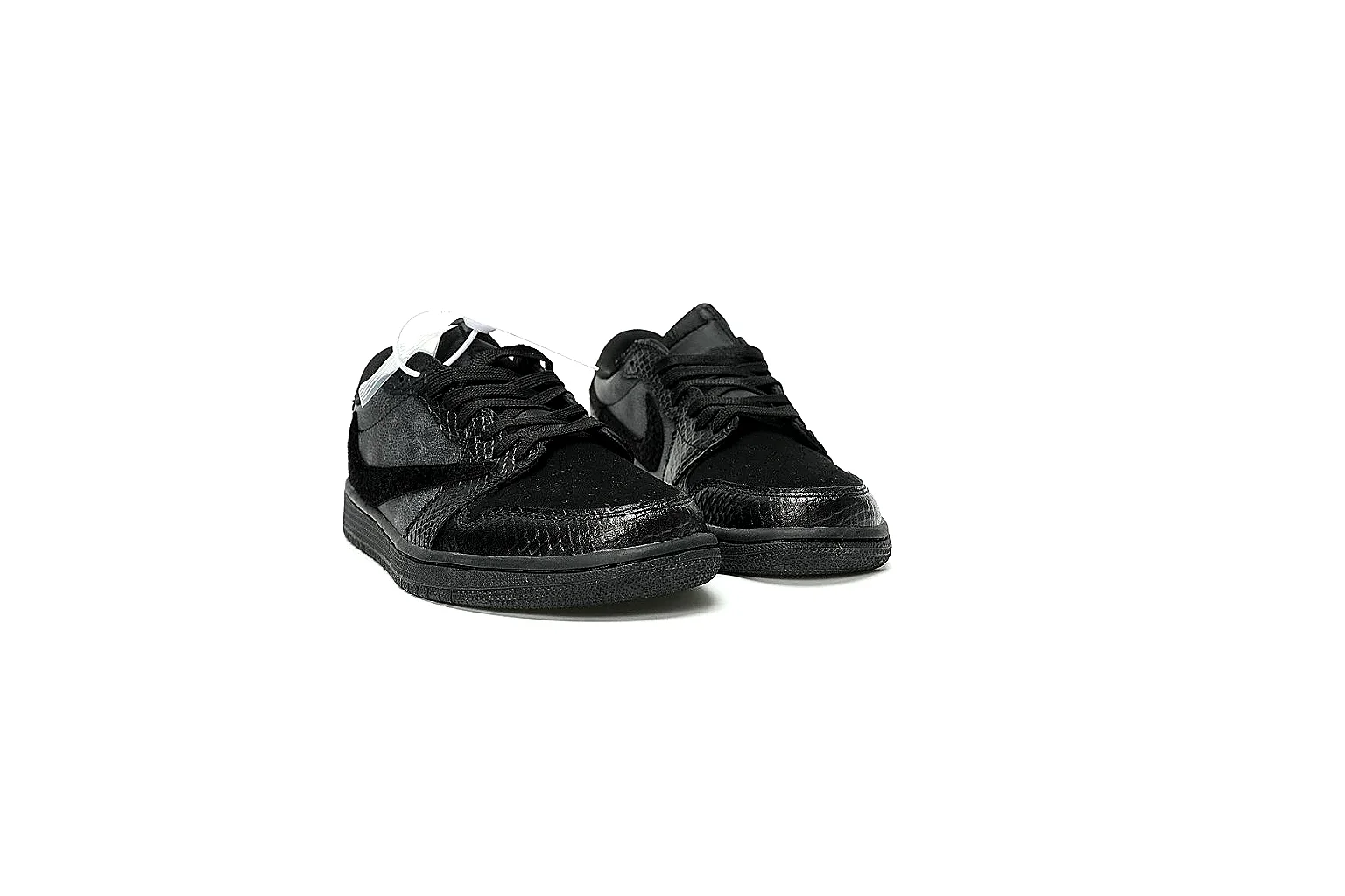 Kako Find List budget photos for Nike Black Low Court thumbnail 5
