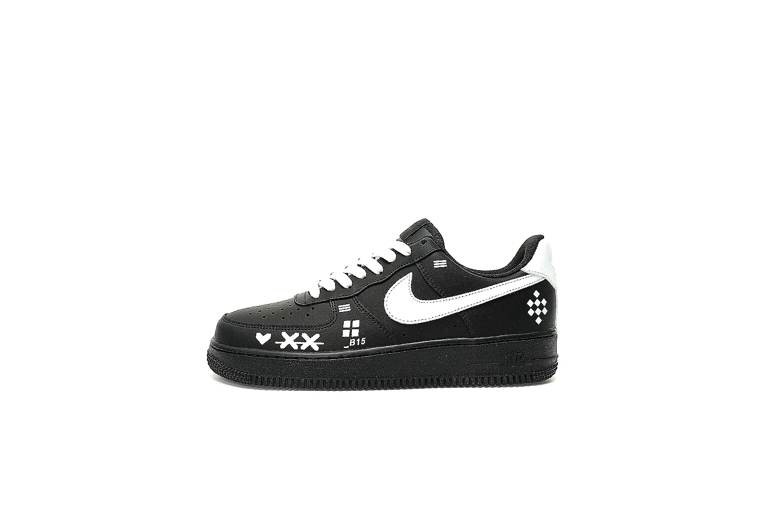 Kako Find List budget photos for Nike Black White Low Court