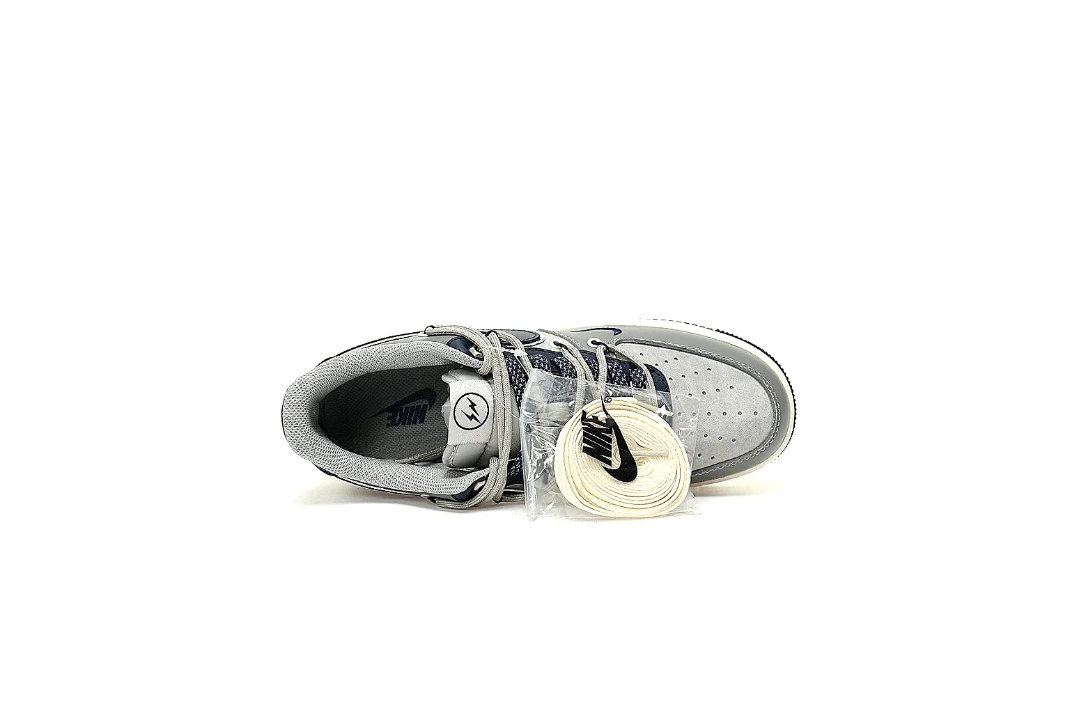 Kako Find List budget photos for Nike Black White Low Court thumbnail 4