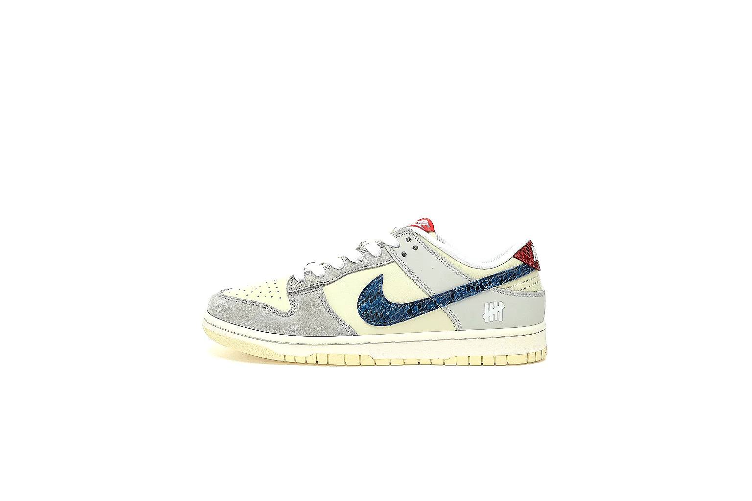 Kako Find List budget photos for Nike Blue Yellow Low Court