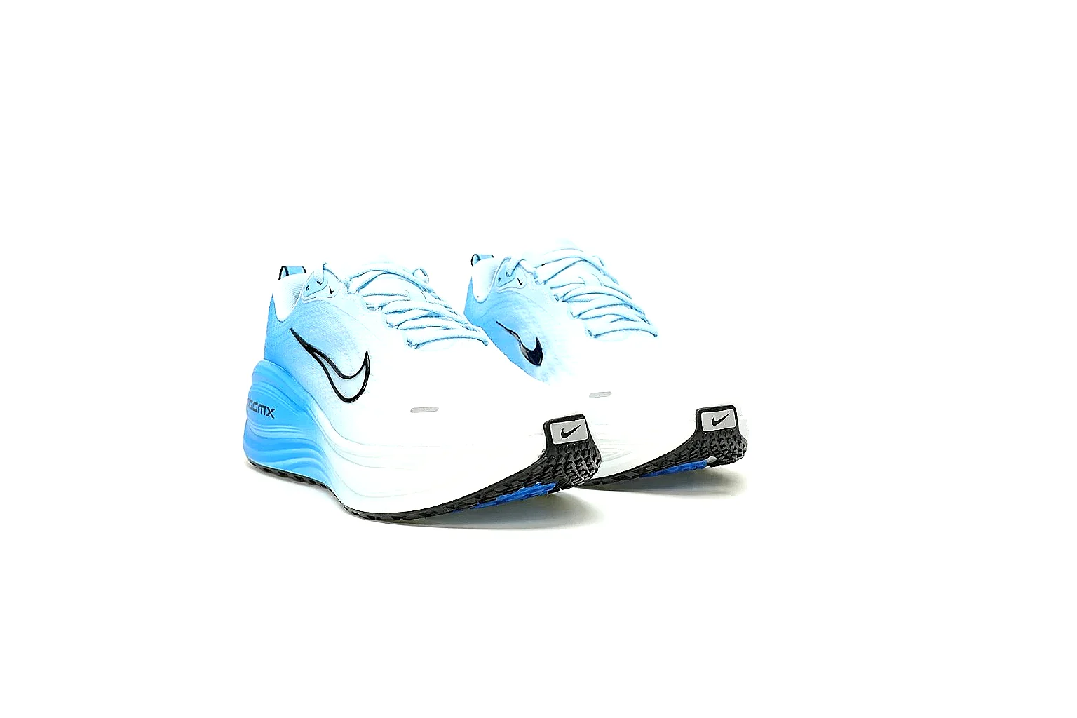 Kako Find List budget photos for Nike Blue White Retro Runner Sneaker thumbnail 5