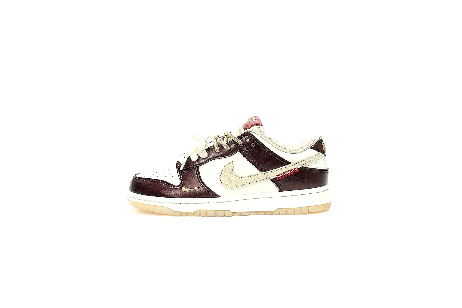 Kako Find List budget photos for Nike Brown Cream Low Court
