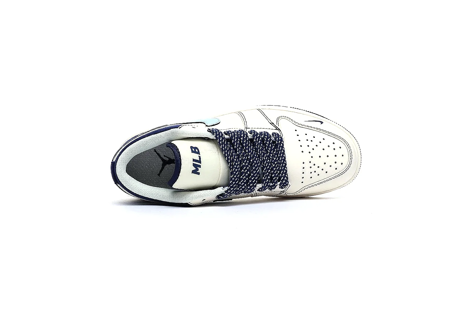 kakofindlist.com Nike Cortez White Blue Red 9596 white-blue-red low-top image thumbnail 4