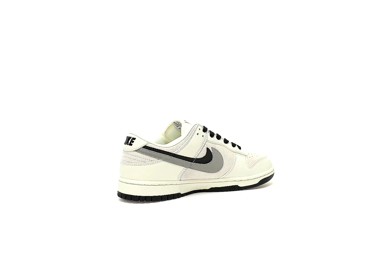 Kako Find List budget photos for Nike Cream Black Premium Low Sneaker thumbnail 3