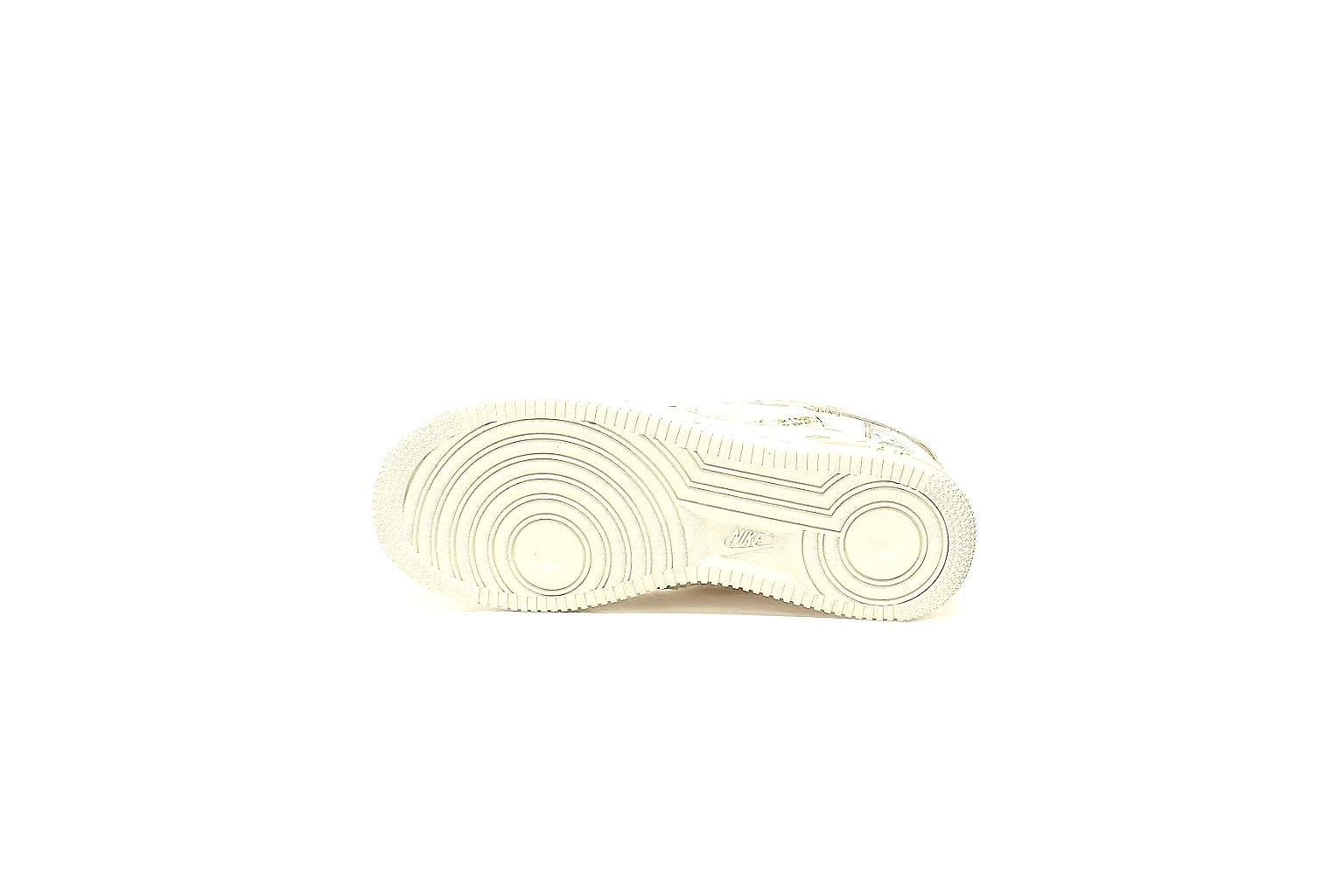 Kako Find List budget photos for Nike Cream Gold Low Court thumbnail 4