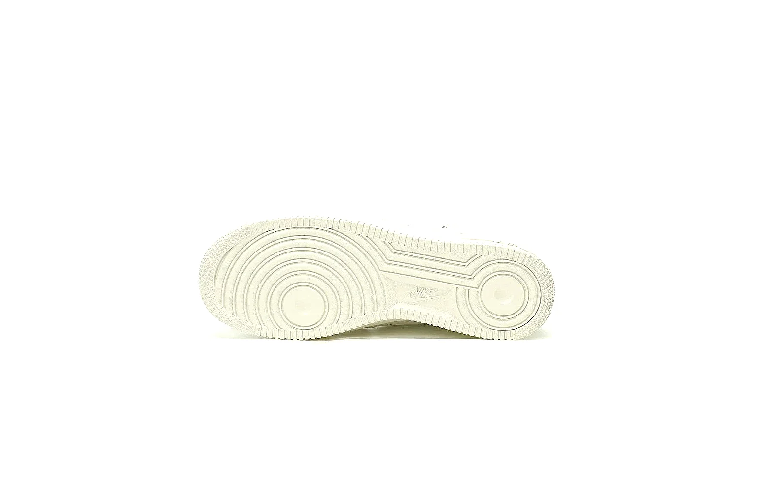Kako Find List budget photos for Nike Cream Low Court Sneaker thumbnail 4