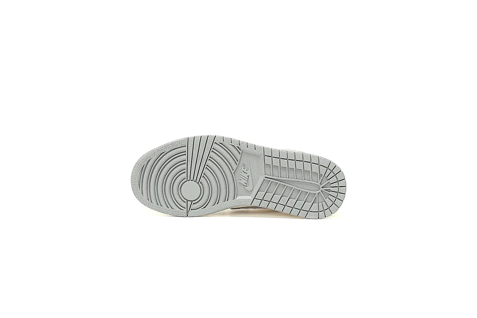 Kako Find List budget photos for Nike Cream Olive Low Court thumbnail 4