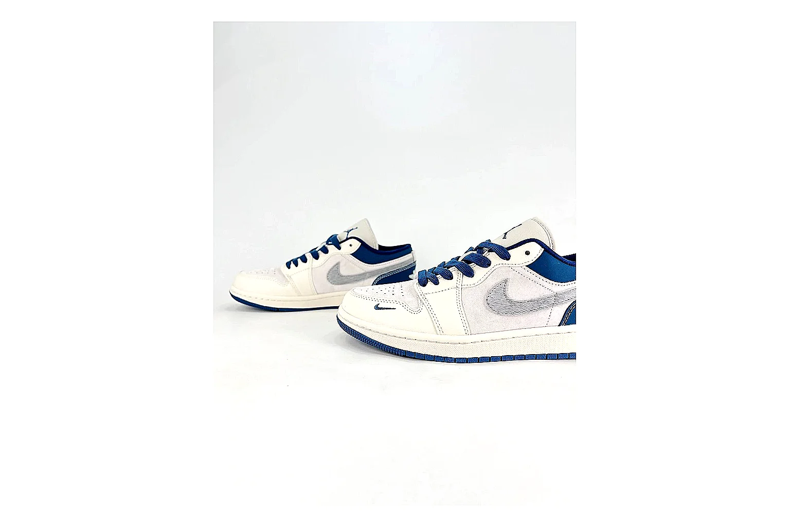 kakofindlist.com Nike Dunk Low White Blue budget shortlist note six-photo gallery thumbnail 5
