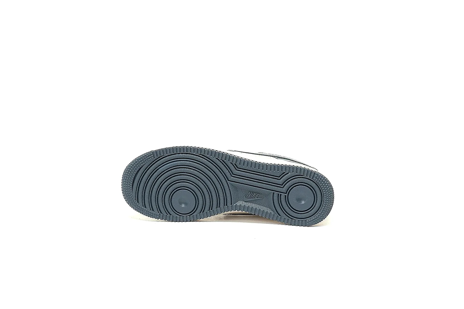Kako Find List budget photos for Nike Gray Blue Low Court thumbnail 5