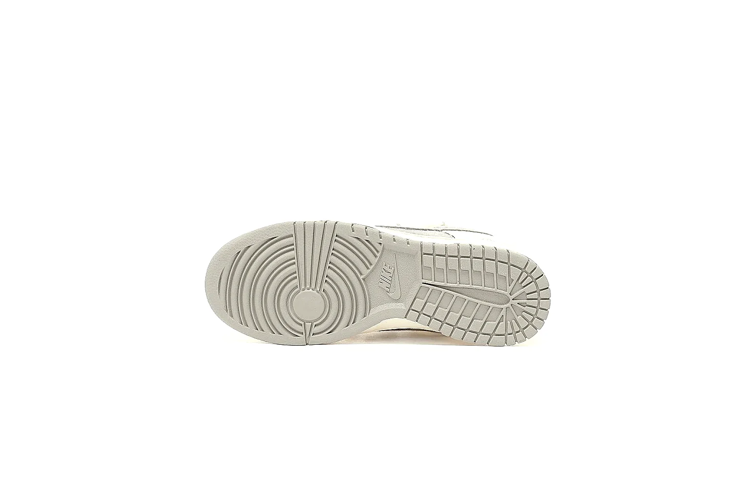 Kako Find List budget photos for Nike Gray Low Court thumbnail 4
