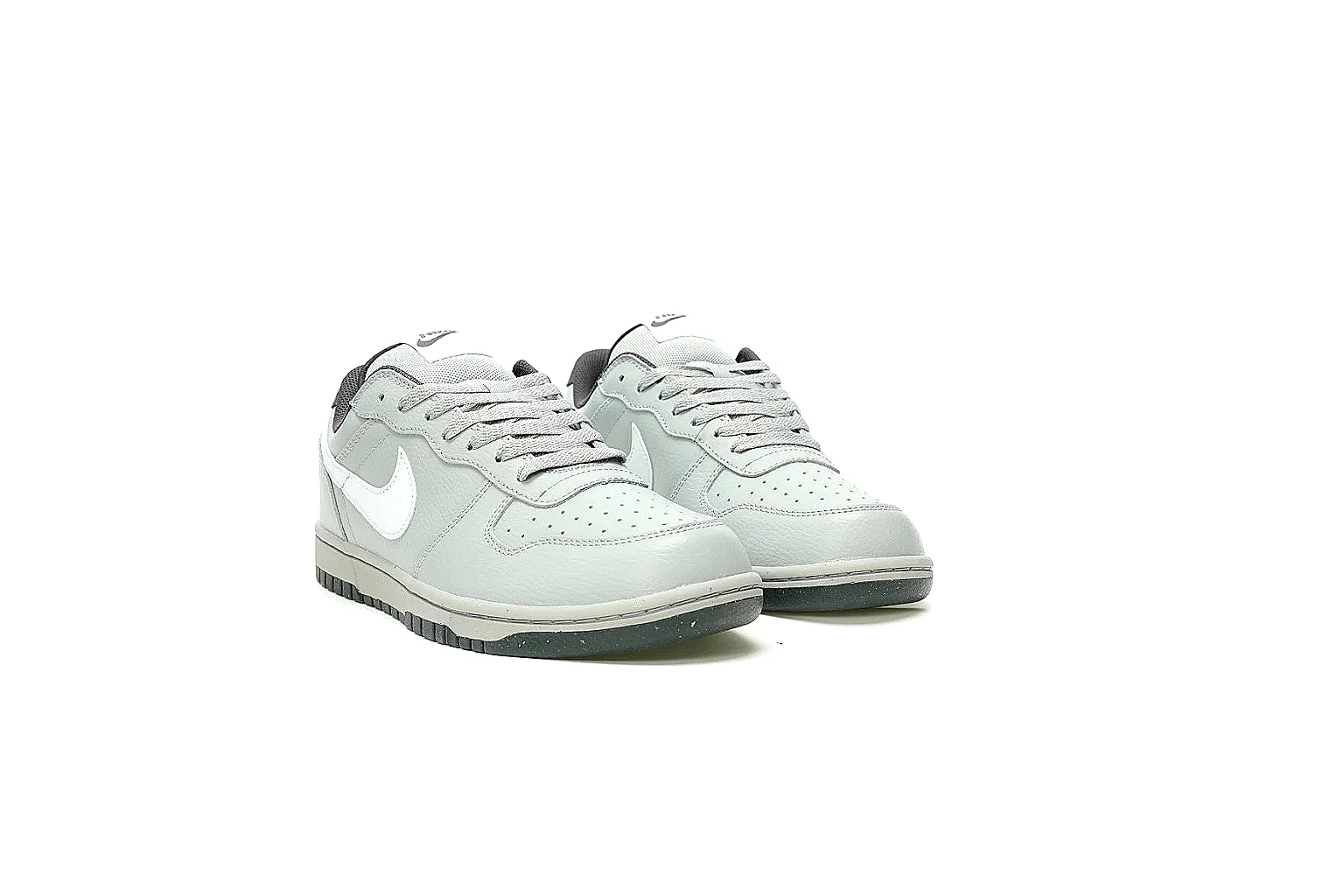 Kako Find List budget photos for Nike Gray Low Court thumbnail 5
